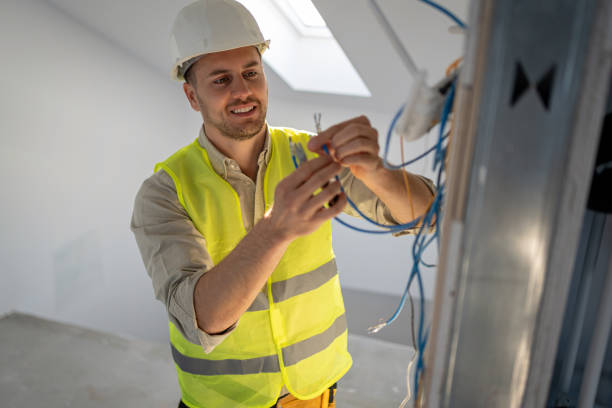 Best Local Electrician Companies  in Pineville, KY